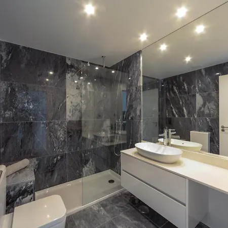 Luxury With Stunning Sea Views * Портіман