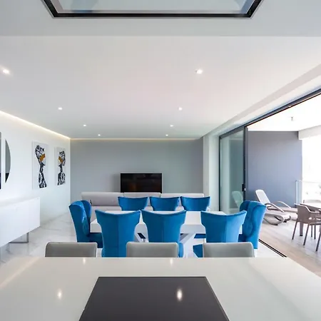 Daire Luxury With Stunning Sea Views *