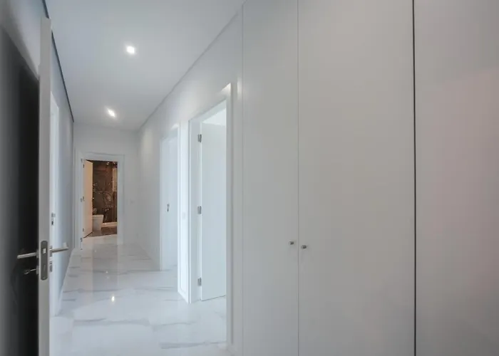 Апартаменты Luxury With Stunning Sea Views *