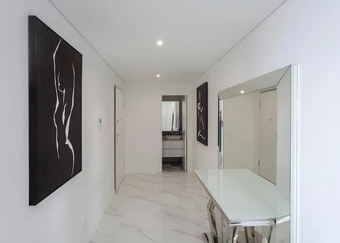 Luxury With Stunning Sea Views Портиман