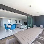 Luxury With Stunning Sea Views *