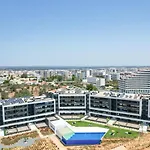 Luxury With Stunning Sea Views