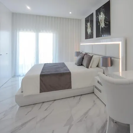 Luxury With Stunning Sea Views * Portimao