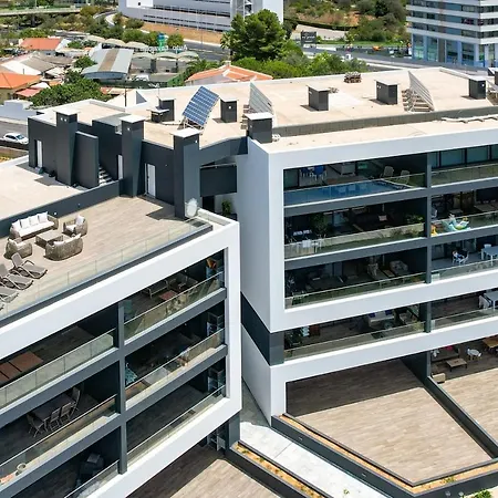 Luxury With Stunning Sea Views Apartment *