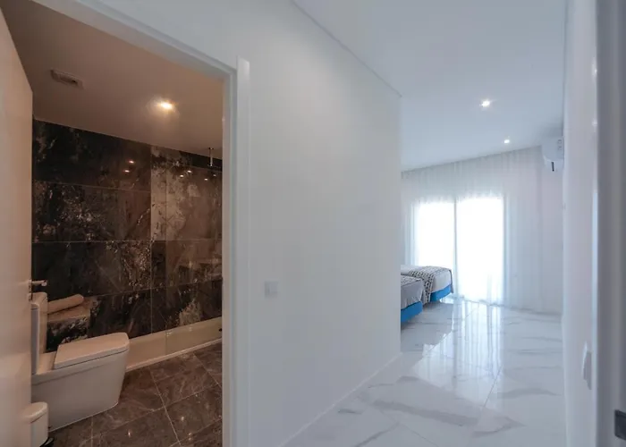 Luxury With Stunning Sea Views Apartamento