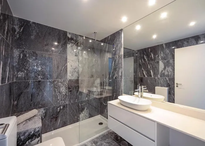 Luxury With Stunning Sea Views Apartamento