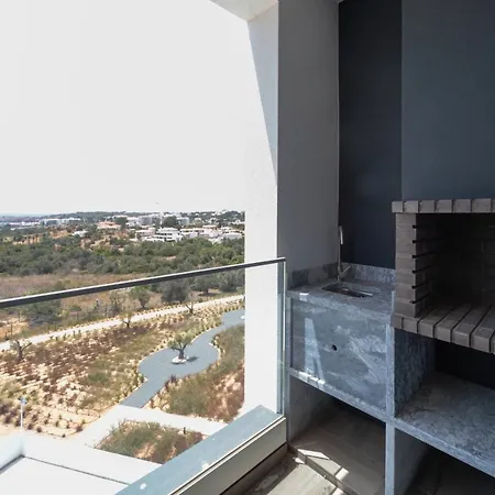 شقة Luxury With Stunning Sea Views *